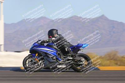 media/Feb-04-2023-SoCal Trackdays (Sat) [[8a776bf2c3]]/Turn 9 Side (130pm)/